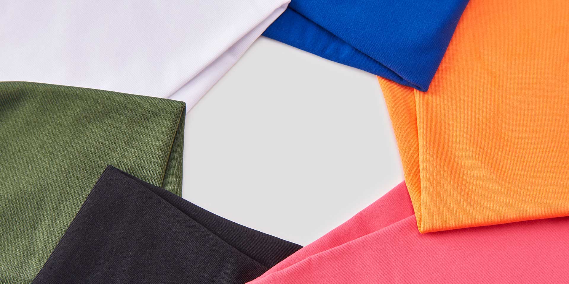 What Is Fleece-Lined? Why Is It Used in Sportswear?