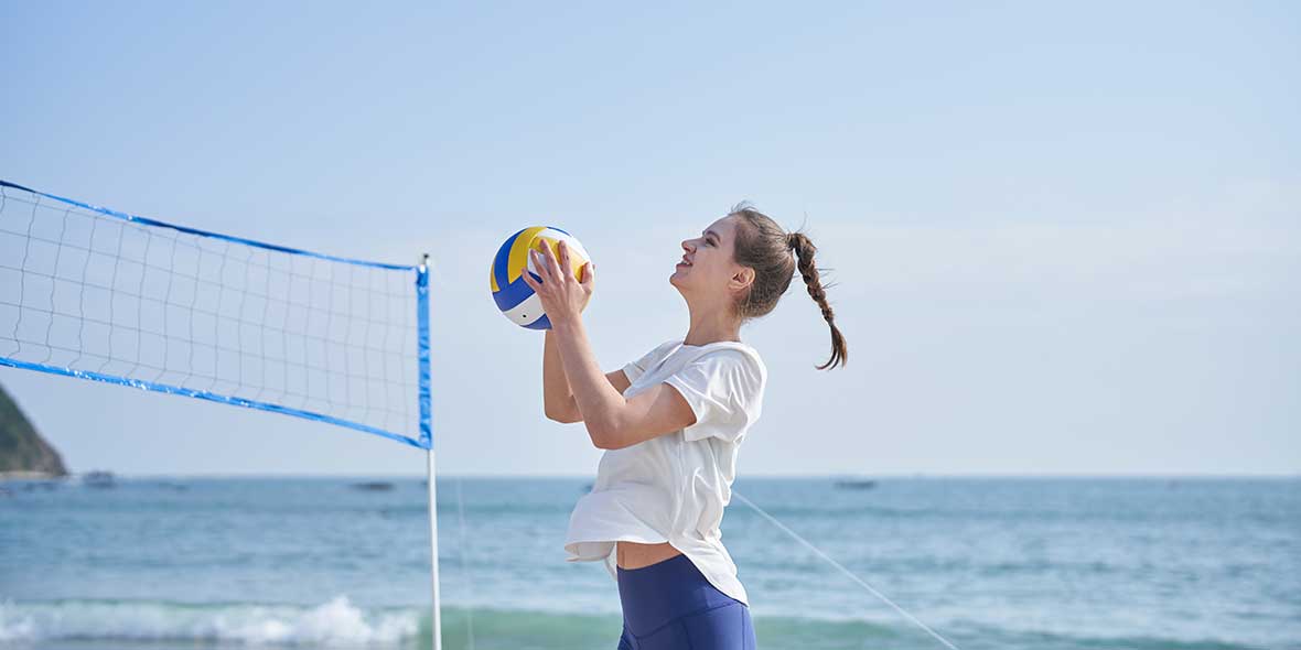 The Health Benefits of Playing Beach Volleyball